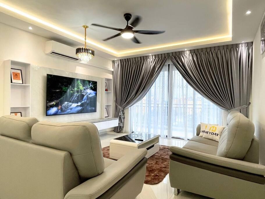 Modern Family 4bed3bath Pangsapuri *