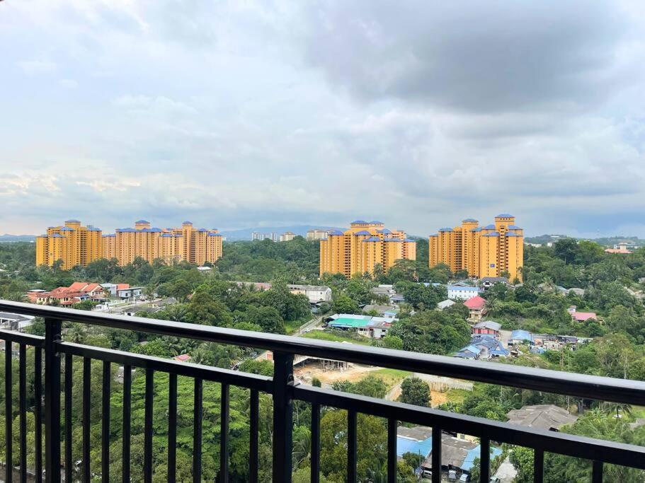 Pangsapuri Modern Family 4bed3bath