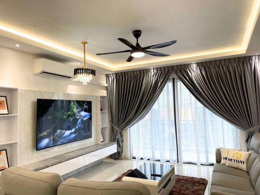 Modern Family 4bed3bath * Johor Bahru